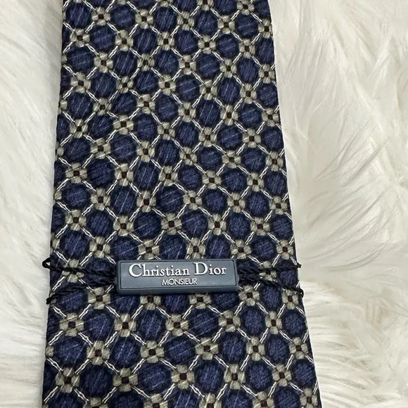 Christian Dior tie - Picture 3 of 3
